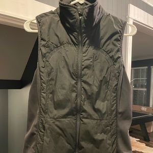 Lululemon vest